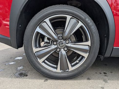 Used 2020 Lexus UX 250h w/ Premium Package image 17