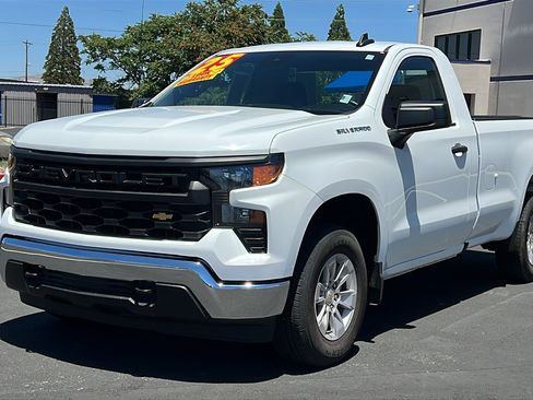 Certified 2025 Chevrolet Silverado 1500 W/T RWD image 1