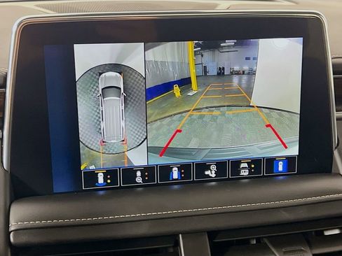 Certified 2024 Chevrolet Suburban Premier w/ Premium Package image 13