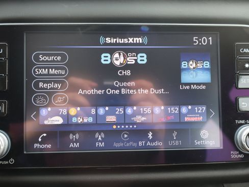 Used 2023 Nissan Kicks SR w/ SR Premium Package image 18