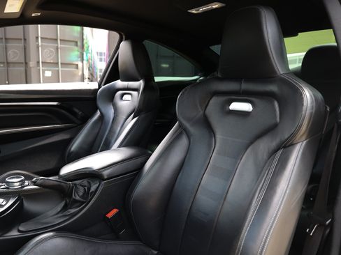 Used 2015 BMW M4 Coupe RWD image 10