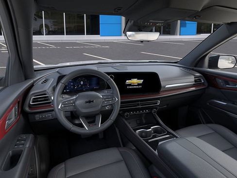 New 2026 Chevrolet Traverse Z71 w/ Driver Confidence Package image 15