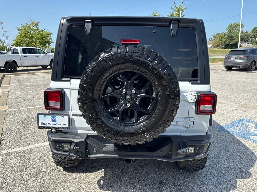 Used 2022 Jeep Wrangler Unlimited Sport AWD/4WD image 7