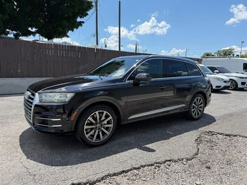 Used 2017 Audi Q7 3.0T Prestige AWD/4WD image 6