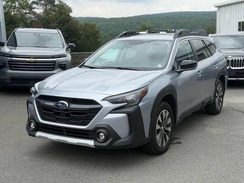 Used 2024 Subaru Outback Limited XT AWD/4WD image 1
