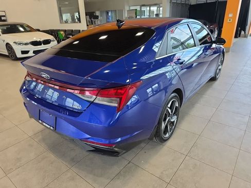 Used 2023 Hyundai Elantra Limited FWD image 8
