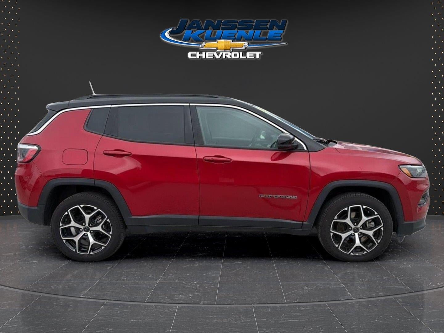 Used 2025 Jeep Compass Limited AWD/4WD image 6