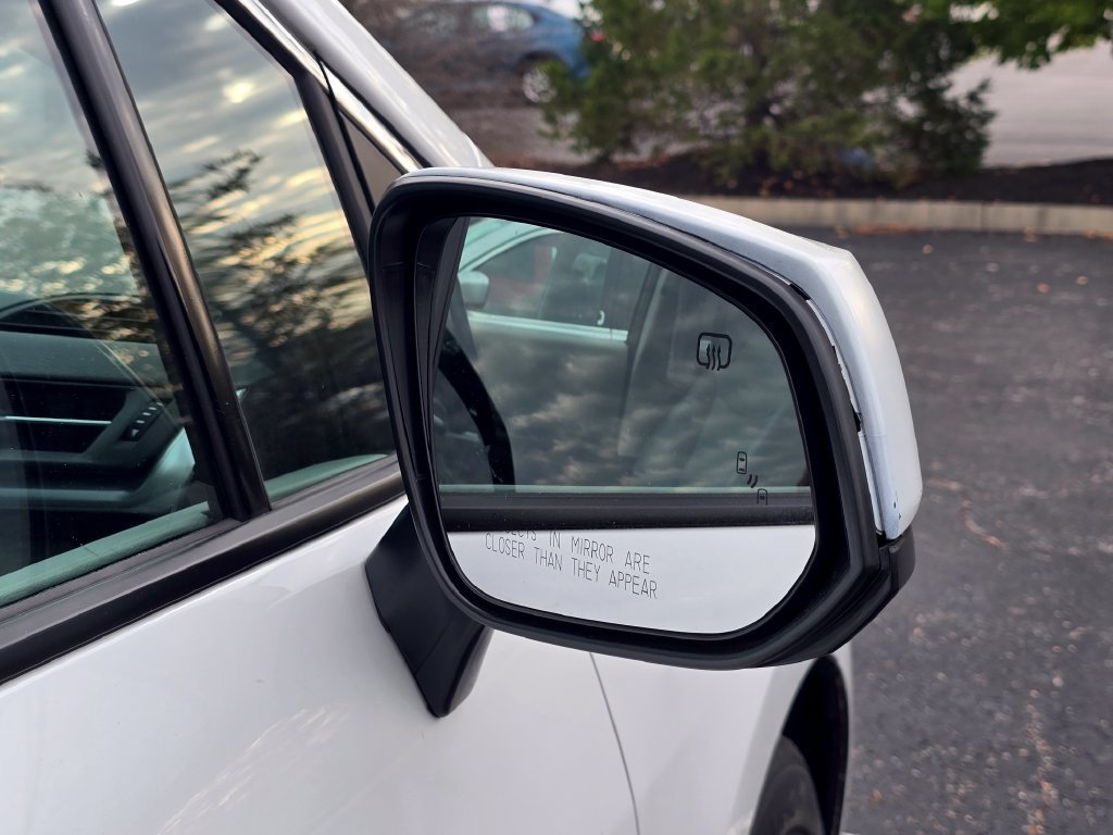 Used 2022 Toyota Sienna XLE w/ XLE Plus Package FWD image 19