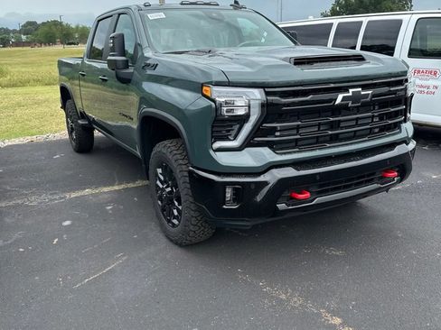 New 2026 Chevrolet Silverado 2500 LT w/ Trail Boss Package AWD/4WD image 1