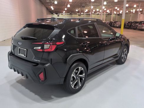 Certified 2025 Subaru Crosstrek 2.5i Premium AWD/4WD image 3