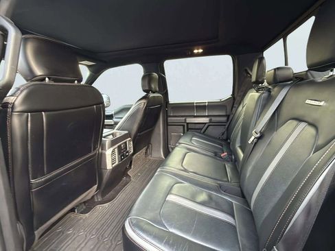 Used 2018 Ford F150 Platinum w/ Equipment Group 701A Luxury image 15