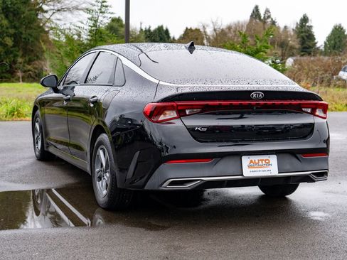 Used 2021 Kia K5 LX image 11