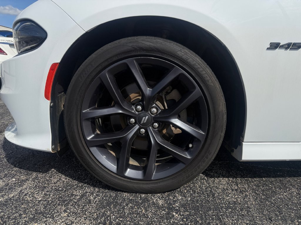 Used 2023 Dodge Charger R/T w/ Blacktop Package RWD image 27