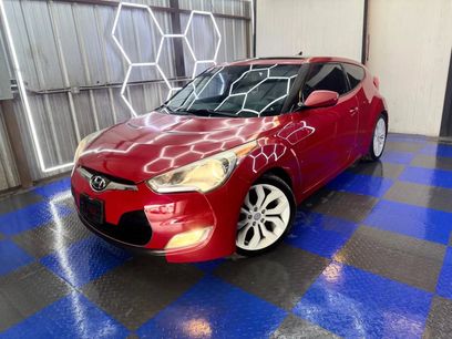 Used 2013 Hyundai Veloster w/ Style Pkg