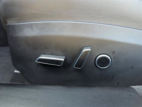Used 2022 Tesla Model S AWD/4WD image 11