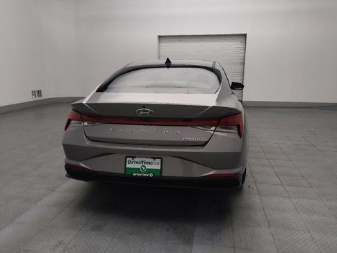 Used 2023 Hyundai Elantra Blue image 7