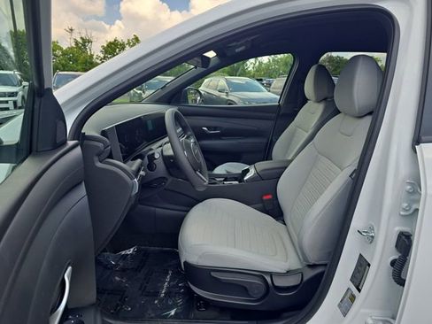 New 2026 Hyundai Santa Cruz SE AWD/4WD image 11