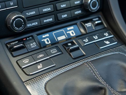 Certified 2018 Porsche 911 Carrera 4 GTS AWD/4WD image 38