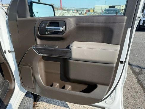 Used 2019 Chevrolet Silverado 1500 LTZ w/ LTZ Plus Package image 14