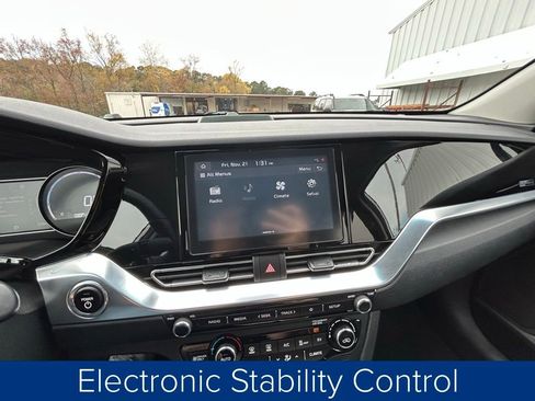 Used 2020 Kia Niro EX w/ Cold Weather Package image 34