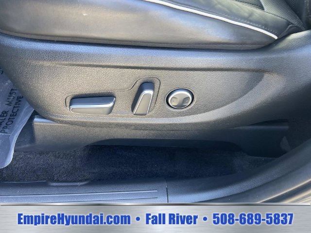 Used 2025 Hyundai Palisade SEL AWD/4WD image 19
