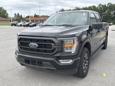 Used 2022 Ford F150 XLT w/ Equipment Group 302A High AWD/4WD image 11