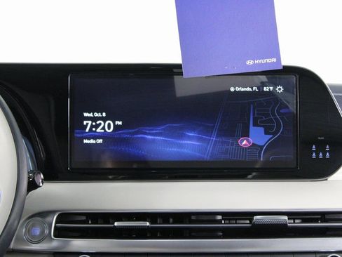 Used 2023 Hyundai Palisade Calligraphy image 5
