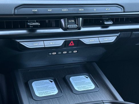 New 2027 Kia Telluride SX Prestige X-Line AWD/4WD image 16