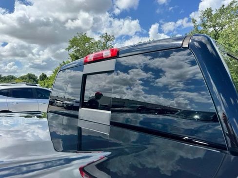 Used 2017 Chevrolet Silverado 1500 LTZ w/ LTZ Plus Package RWD image 30