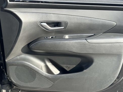 Used 2023 Hyundai Tucson SEL image 18