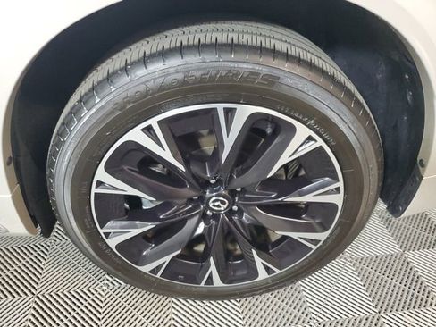 Certified 2025 MAZDA CX-90 3.3 Turbo S w/ Premium Package image 11