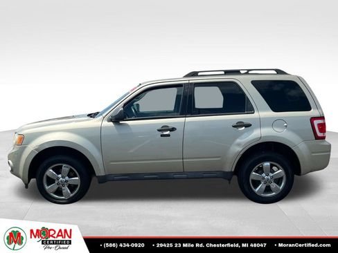 Used 2010 Ford Escape XLT FWD image 2
