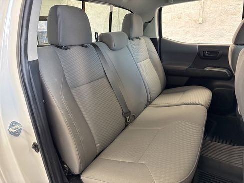 Used 2022 Toyota Tacoma SR5 image 44