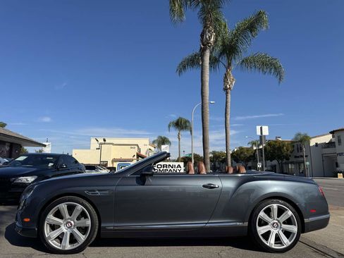Used 2016 Bentley Continental GT image 3