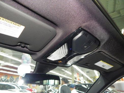 Used 2023 BMW X6 xDrive40i w/ M Sport Package image 34