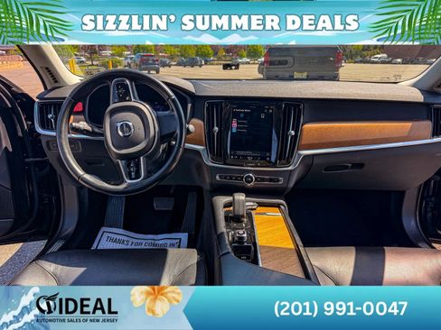 Used 2022 Volvo S90 B6 Momentum AWD/4WD image 10