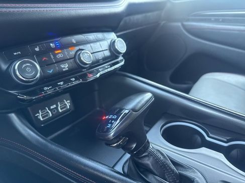 Used 2023 Dodge Durango GT image 18