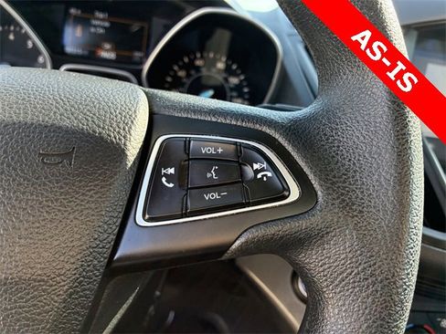 Used 2019 Ford Escape SE image 24