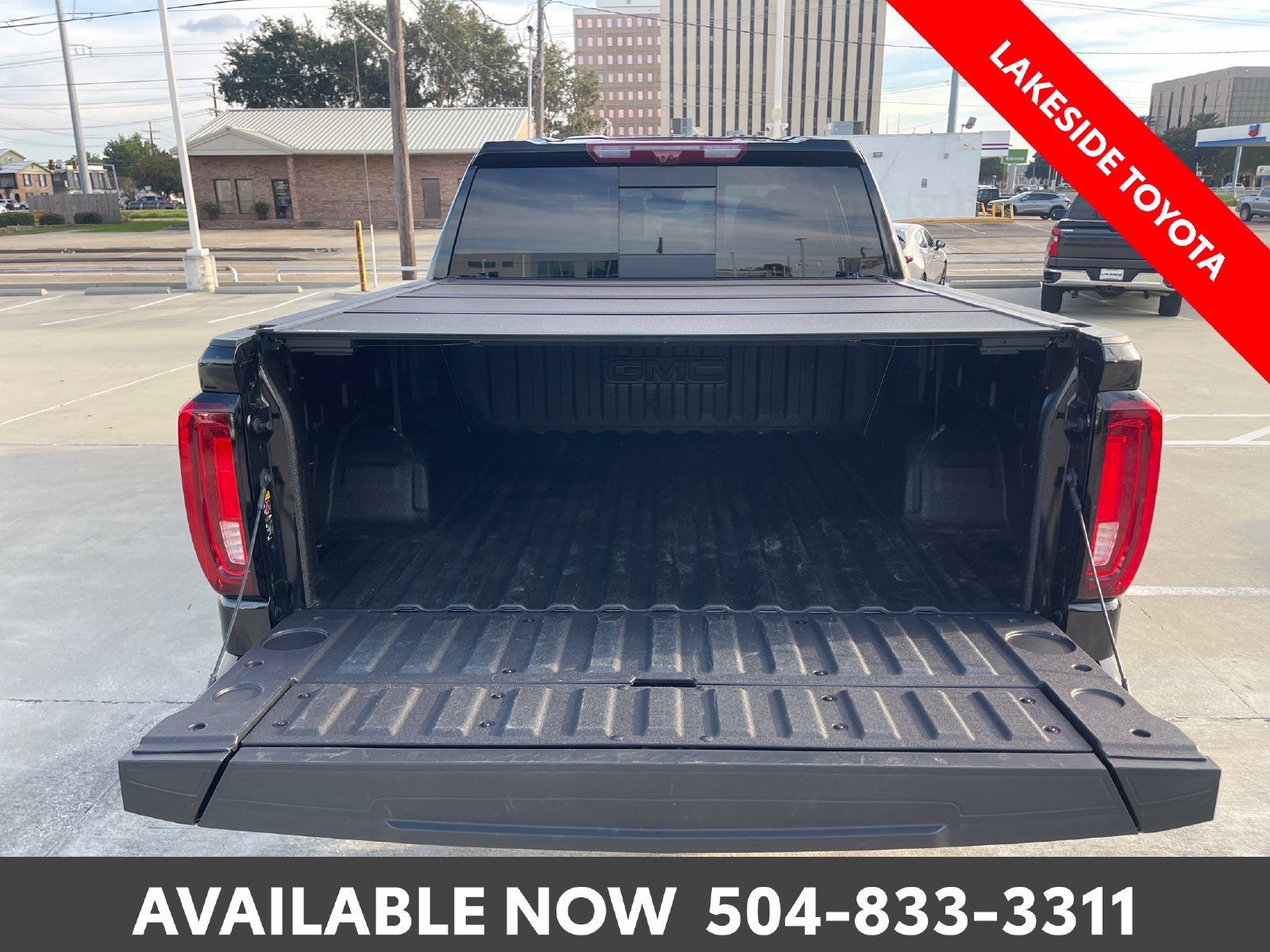 Used 2026 GMC Sierra 1500 AT4 w/ Technology Package AWD/4WD image 19