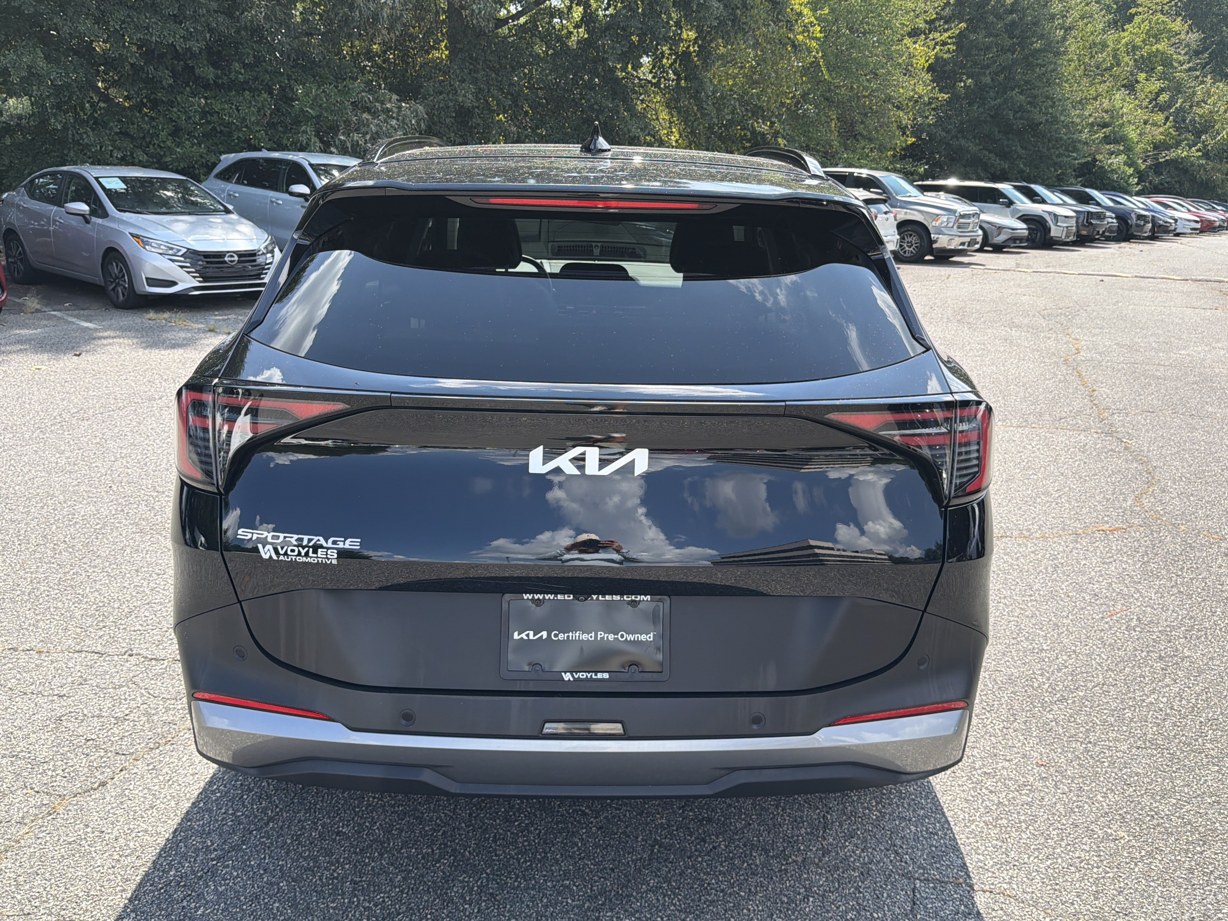 Certified 2026 Kia Sportage EX w/ EX Panorama Roof Package FWD image 6