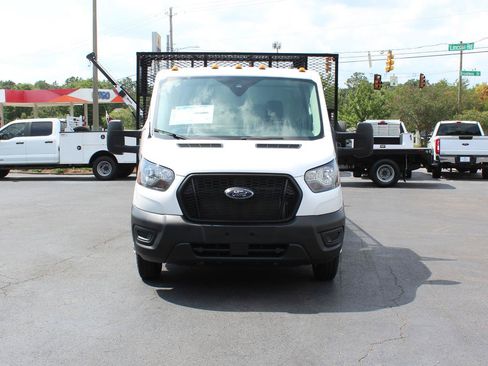 Used 2023 Ford Transit 350 DRW RWD image 9