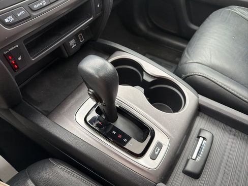 Used 2019 Honda Pilot EX-L image 37