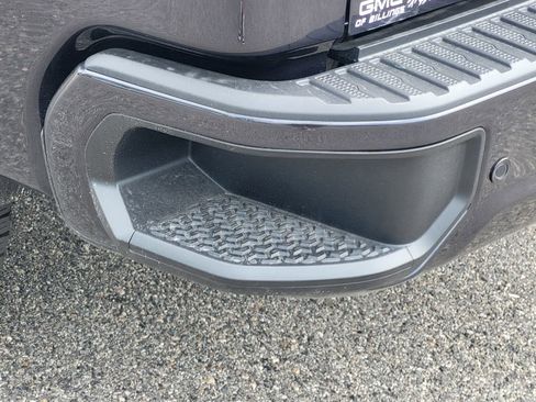 New 2025 GMC Sierra 2500 Denali w/ Denali Reserve Package image 11