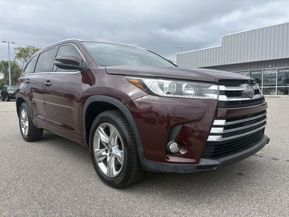 Used 2018 Toyota Highlander FWD V6