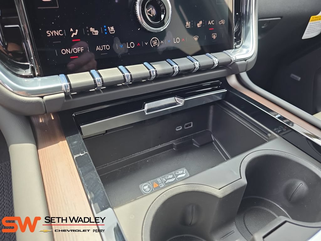 New 2026 GMC Yukon Denali w/ Denali Reserve Package AWD/4WD image 25