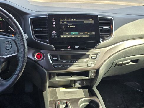 Used 2023 Honda Passport EX-L image 16