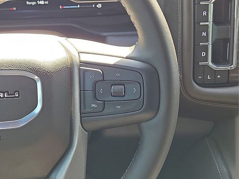 Used 2024 GMC Yukon Denali image 22