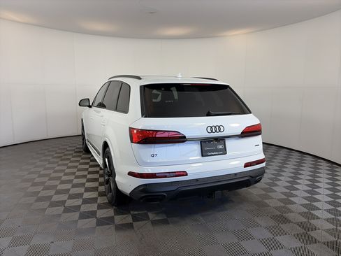 Certified 2025 Audi Q7 3.0T Premium Plus w/ Premium Plus Package image 8