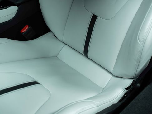 New 2026 Lotus Emira SE image 23