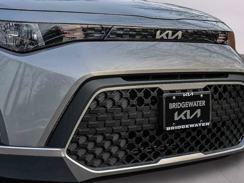 Certified 2023 Kia Soul LX w/ LX Technology Package image 27